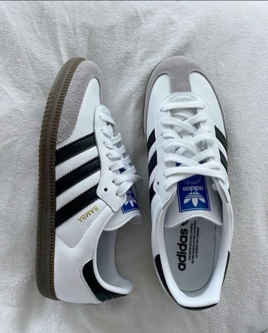 Adidas Samba OG Cloud White Core Black Clear Granite – Classic Leather Sneakers Adidas Samba OG Cloud White / Core Black / Clear Granite – Classic Leather Sneakers