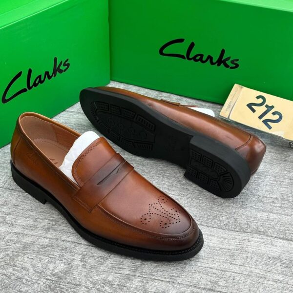 Clarks Men’s Brown Leather Brogue Loafers – Classic Formal Footwear