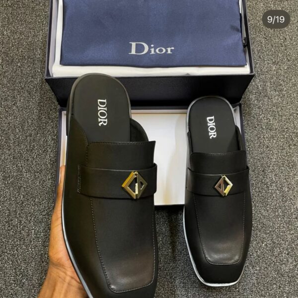 Dior Men’s Black Calfskin Explorer Loafers – Luxury Footwear with Metal Accent