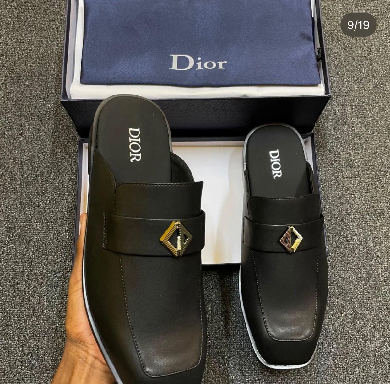 Dior Men’s Black Calfskin Explorer Loafers – Luxury Footwear with Metal Accent Dior Men’s Black Calfskin Explorer Loafers – Luxury Footwear with Metal Accent