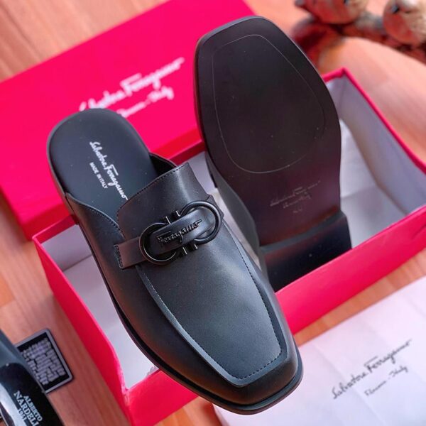 Salvatore Ferragamo Men’s Black Leather Half Shoes – Gancio Bit Luxury Footwear