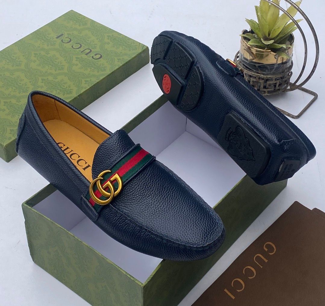 Gucci Men's Navy Leather Web Detail Driver Loafers Gucci Men's Navy Leather Web Detail Driver Loafers