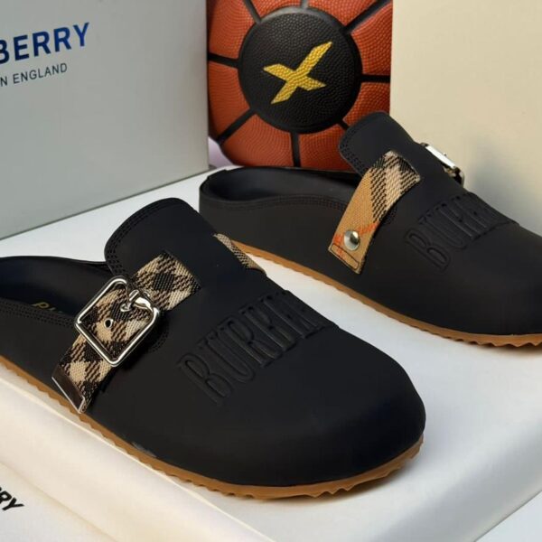 Burberry Urchin Check-Trimmed Suede Clogs