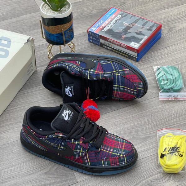 Nike SB Dunk Low "Nardwuar" Special Edition Sneakers