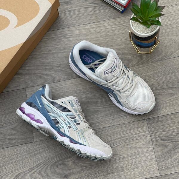 ASICS Gel-Kayano 14 "White & Midnight" – The Ultimate Retro Tech-Runner