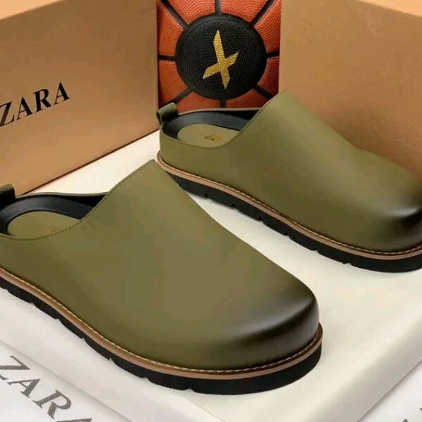 Zara Men's Olive Green Gradient Slip-On Mules