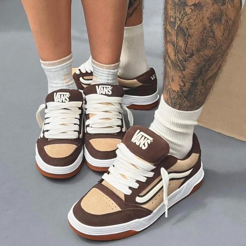 Classic Retro Skate-Inspired Low-Top Sneakers – 90s Street Style Edition