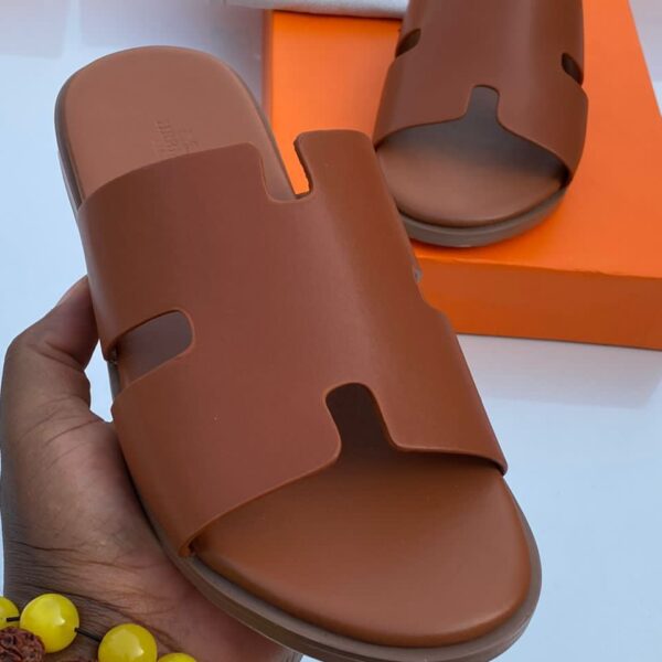 Men’s Premium Leather H-Cut Slide Sandals – Designer-Inspired Luxury Open-Toe Slippers