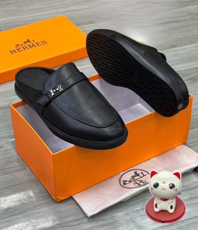Hermès Likely Mules in Black Leather