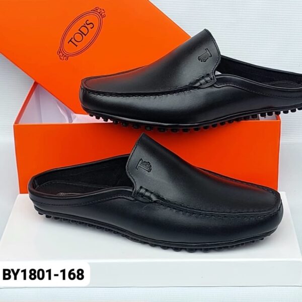 Tod’s half shoes
